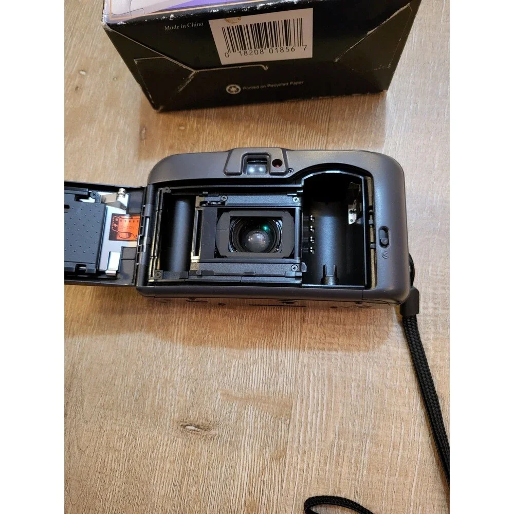 Nixon One Touch 70QD 35MM Point & Shoot